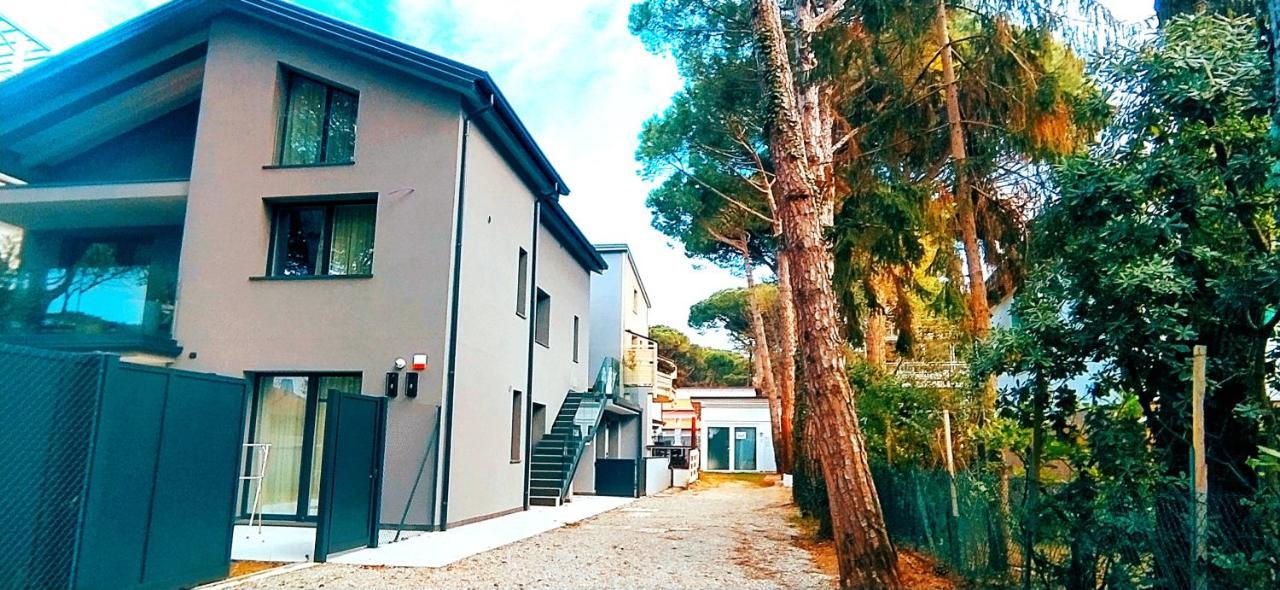 Leo'S Villa Milano Marittima Exterior foto